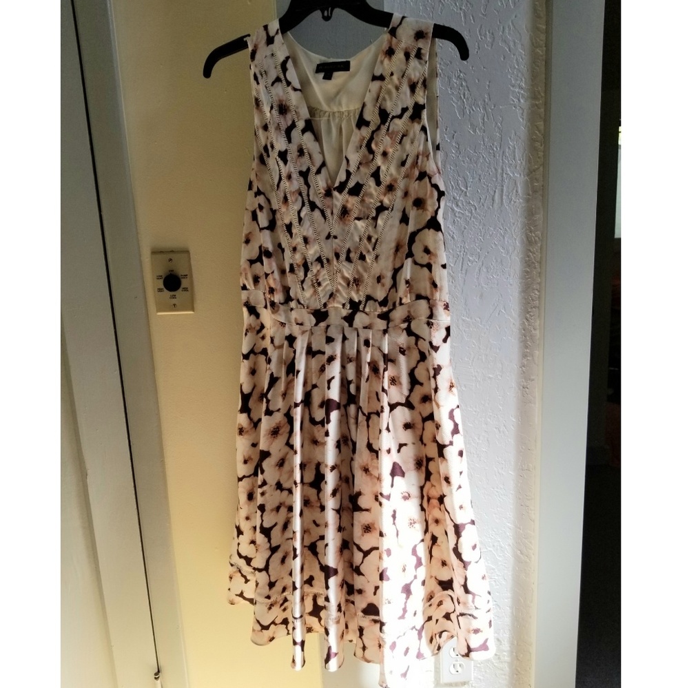 Banana Republic Floral Dress - Picture 1 of 5